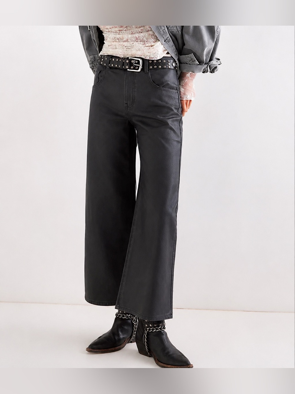 We The Free Misha Wide Leg Pants Black Coated Jeans Size 28